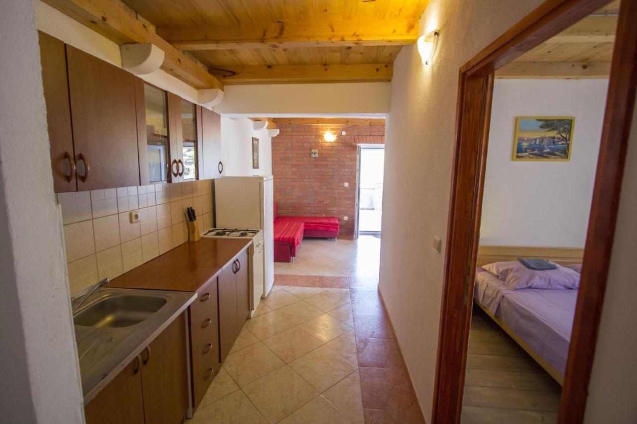 Seaside Secluded Apartments Cove Skozanje, Hvar - 5713 Gdinj Kültér fotó